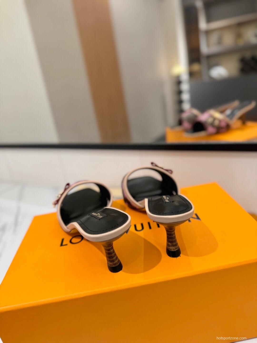 2025 Women Louis Vuitton Brown Pink Leather Mules