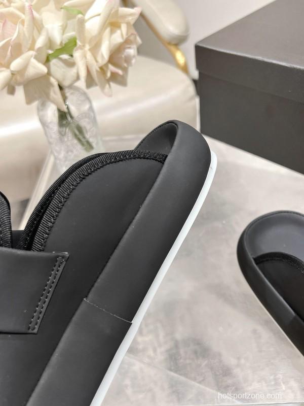 2025 Men Prada Black Leather Slippers KFY00220