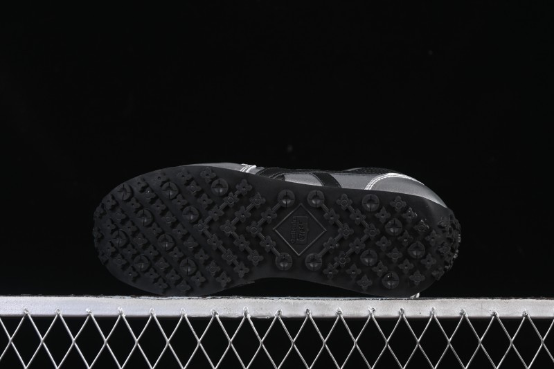 Onitsuka Tiger Edr 78 Low-Top Running Shoes with Comfortable Anti-Slip Durable Design - 1183C530-020