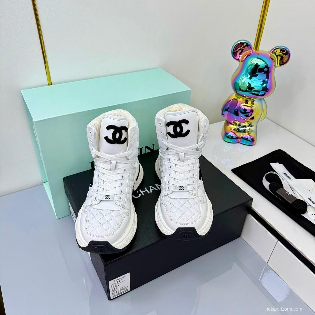 Chanel 2025 SS Short Boots Essential Heavy Duty Autumn Winter Collection - LY00400