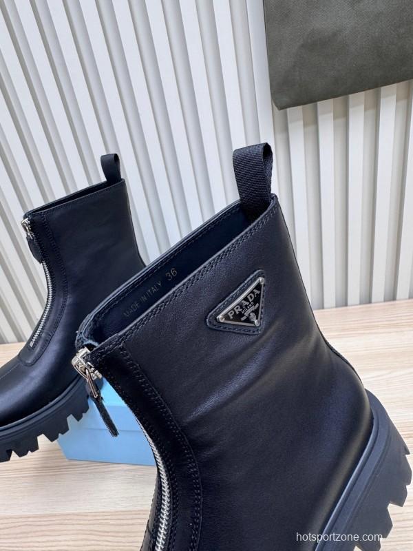Prada Unisex Martin Boots 2025 SS Collection - LY00340