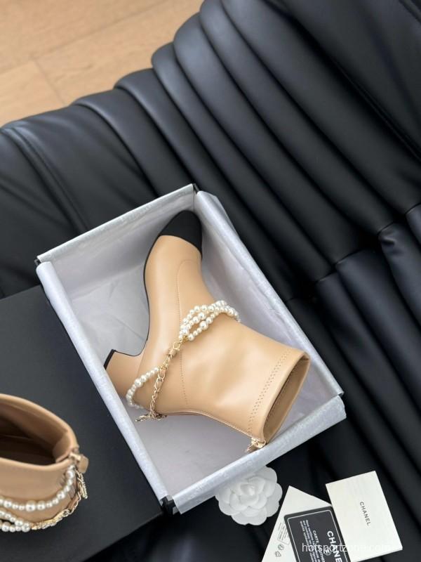 Chanel Pearl Collection Mary Jane Short Boots - LY00360