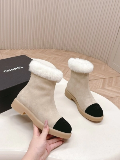 Chanel 2025/SS New Fur Snow Boots with Thick Sole - KFY00350