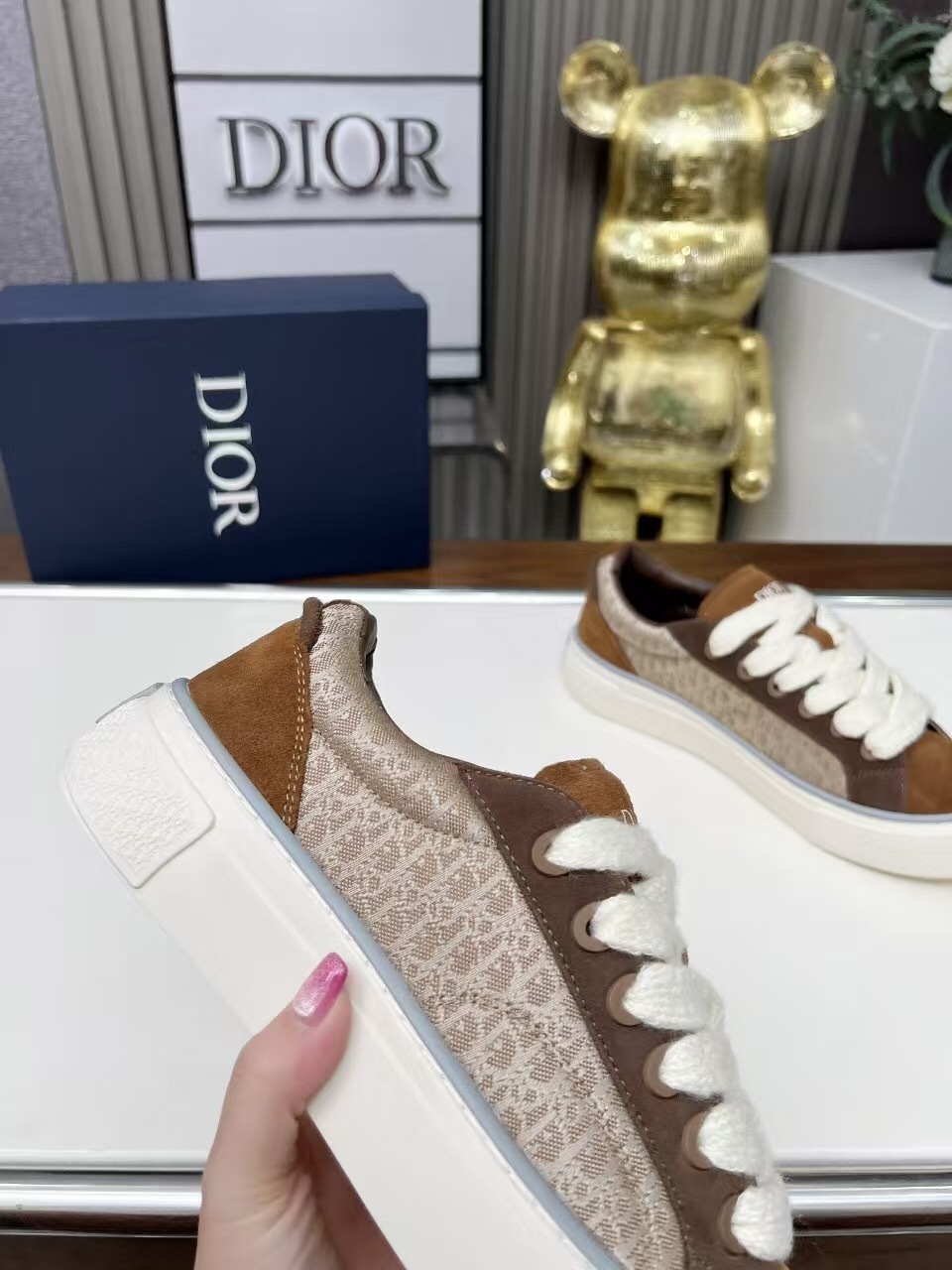 Dior B33 Sneakers Classic Tennis Shoe Reinvention - AS00290