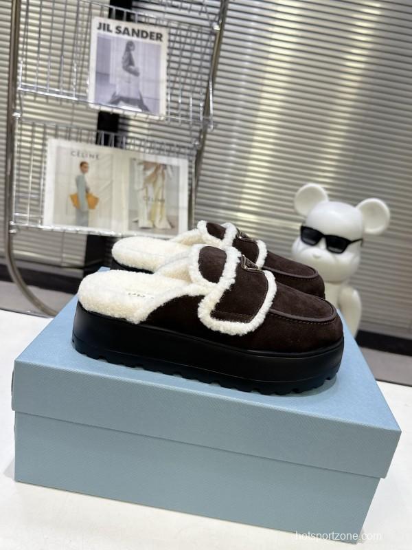 Prada SS25 Early Spring Fur Slippers with Rubber IP Ultra-Light Foam Sole - KFY00280
