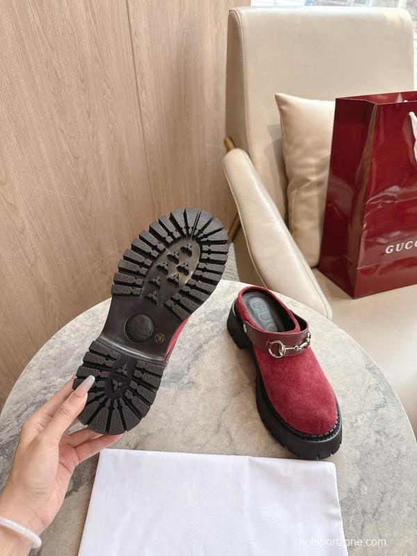 Gucci Women's Mule Shoes with Horsebit Detail - LY00300