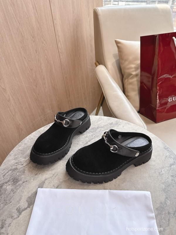 Gucci Women's Mule Shoes with Horsebit Detail - LY00300