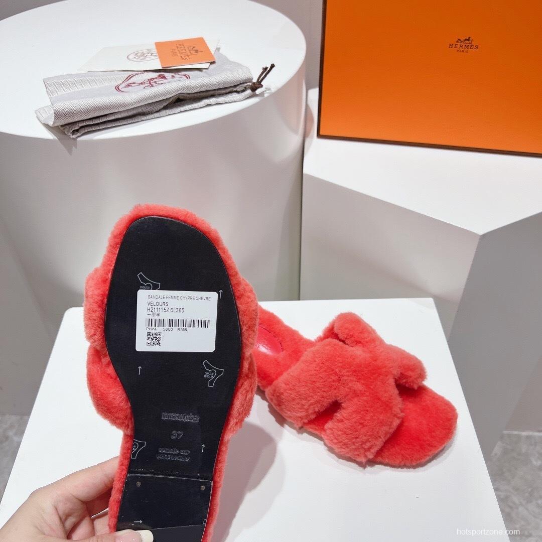 Hermès Teddy Wool H Slippers Flat Sole Fur Slides - LY00240