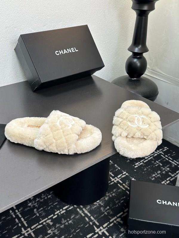 Chanel 2025 SS Classic Fluffy Slippers - LY00250