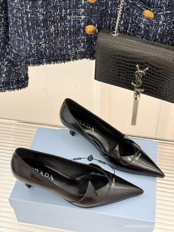 Prada 2025 SS Catwalk Pointed Toe Kitten Heel Single Shoes - KFY00310