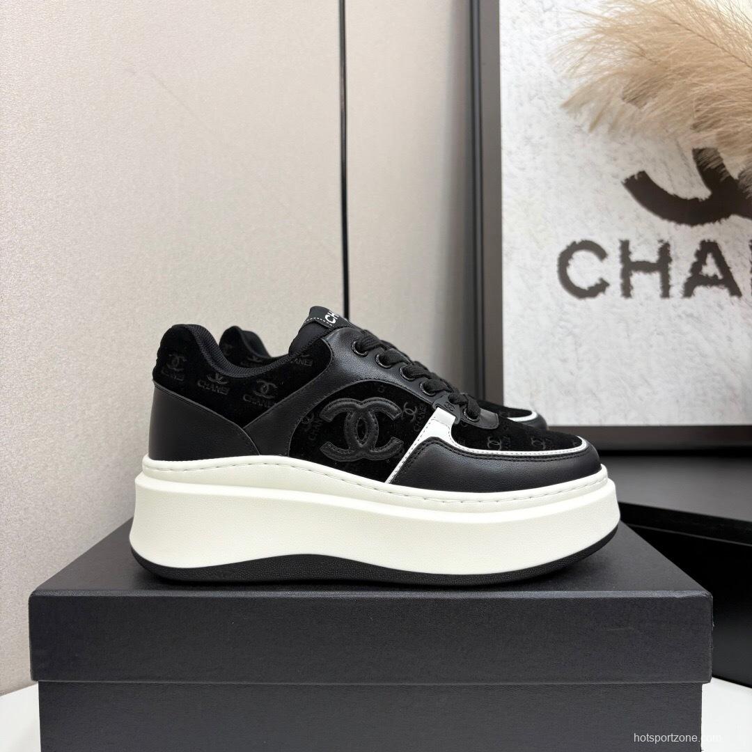Chanel 2025 SS Panda Casual Sneakers - LY00340