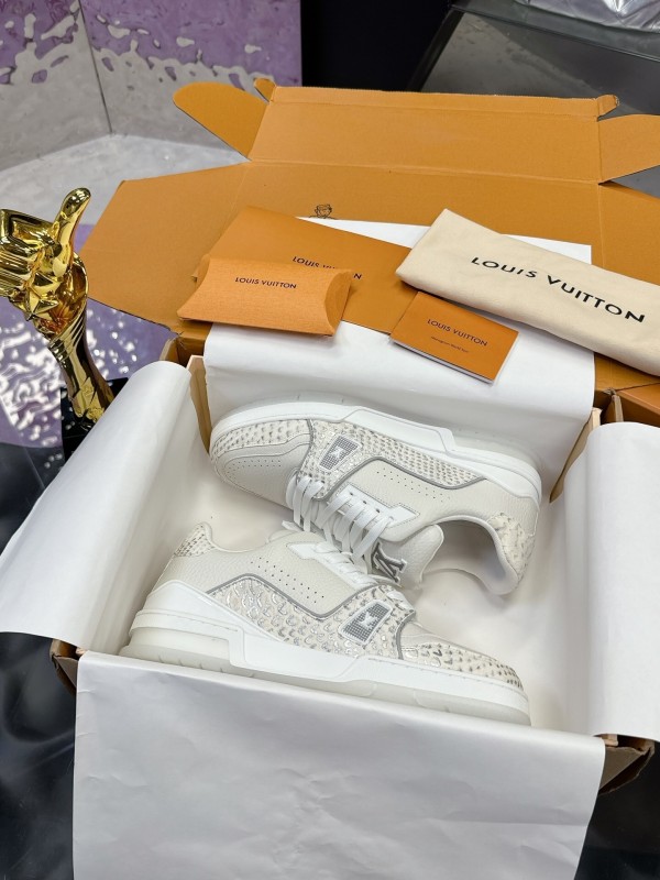 Louis Vuitton LV Trainer Maxi Sneakers Series Snake Print - AS00430
