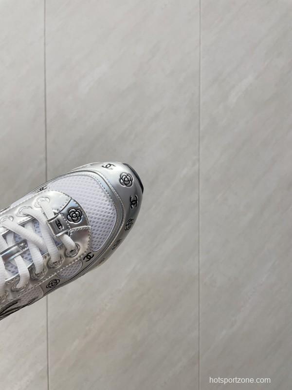 Chanel Silver Horn King II Casual Series Sneakers - KFY00330