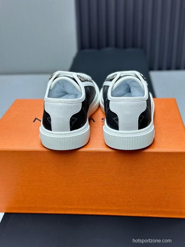 Louis Vuitton Time Out Series Animal Print Casual White Sneakers - AS00260