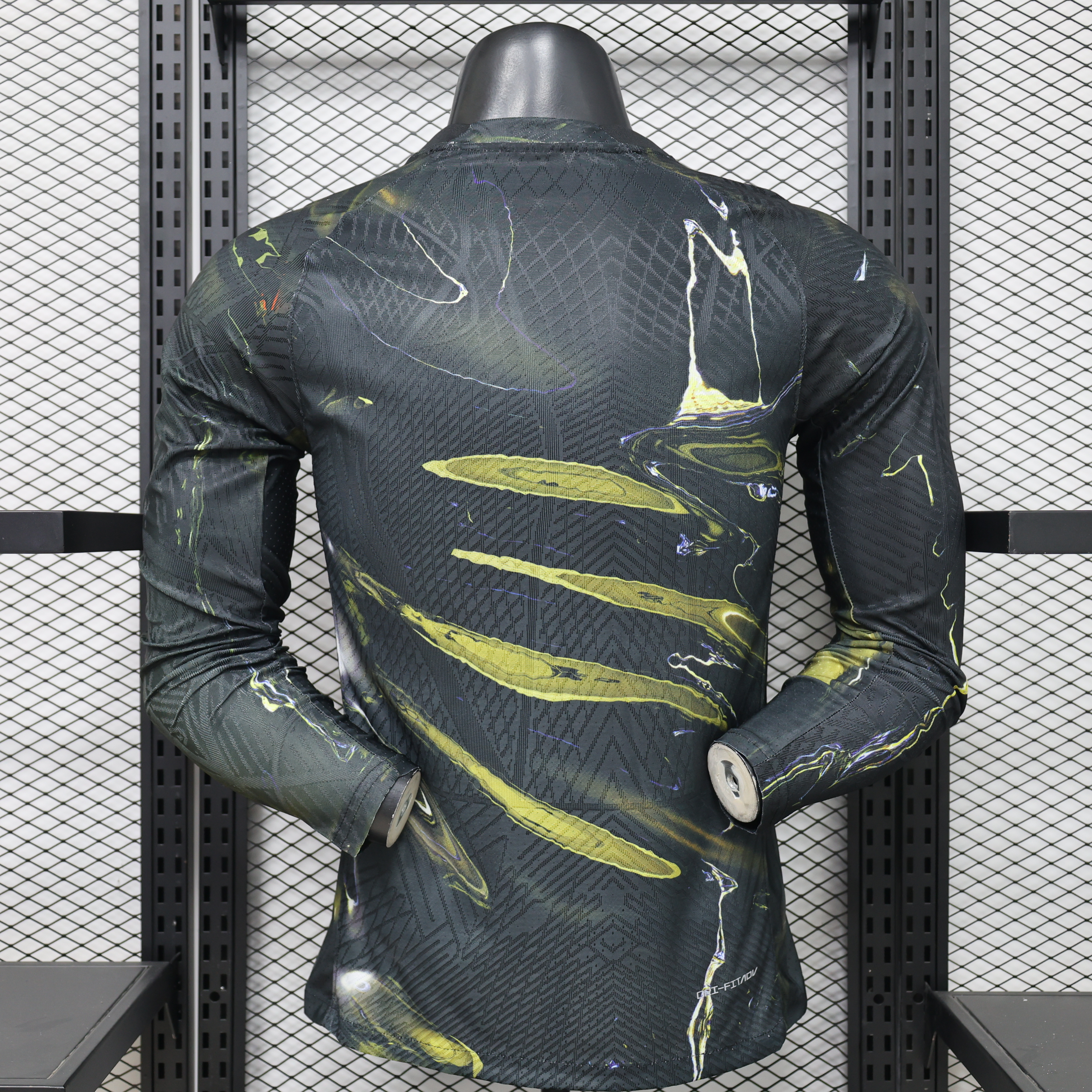 Player Version 26/27 Paris Saint-Germain Fourth Black & Gold/Green Lava Print Long Sleeve Special Edition Jersey