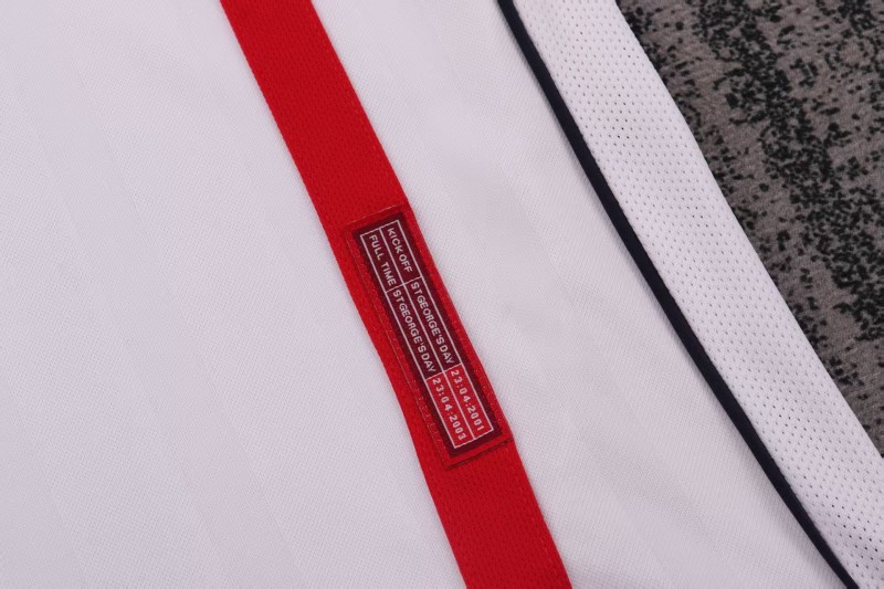Retro Kids 2002 England Home Jersey