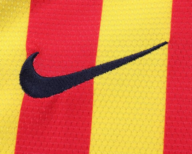 Retro Kids 13/14 FC Barcelona Away Jersey