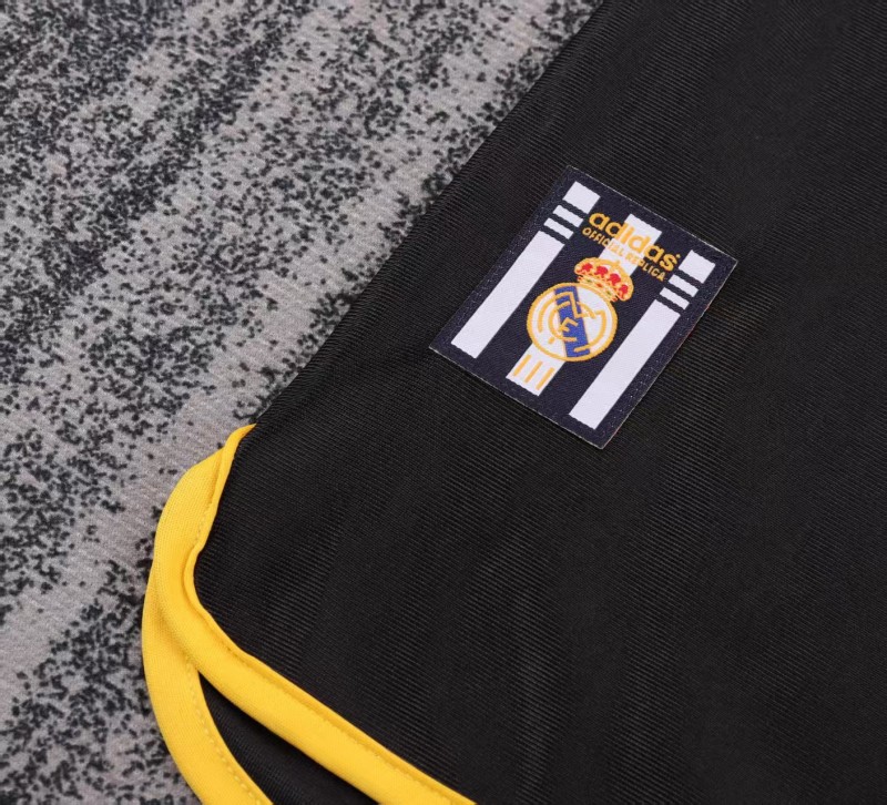 Retro Kids 99/01 Real Madrid Away Black Jersey