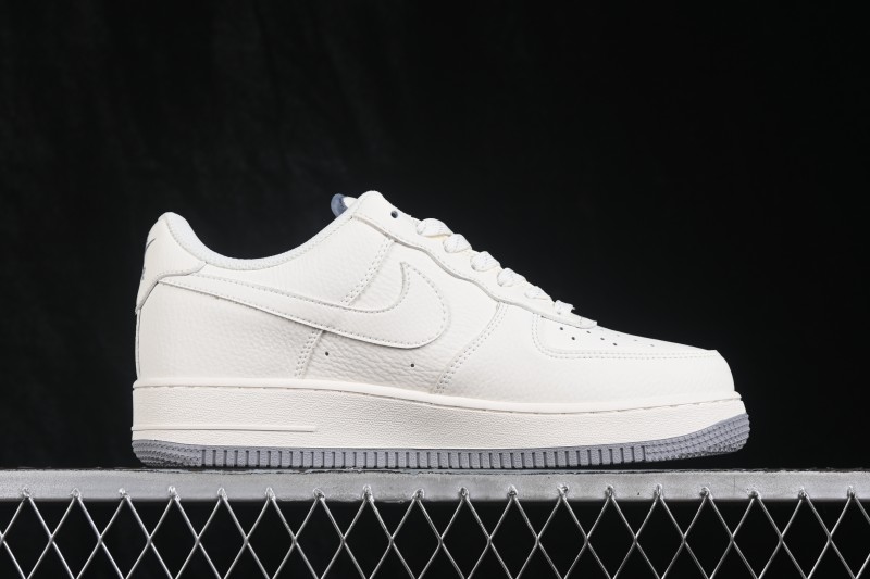 Nike Air Force 1 '07 Low Basketball Sneakers with Full-Length Air Cushion - MM3399-829