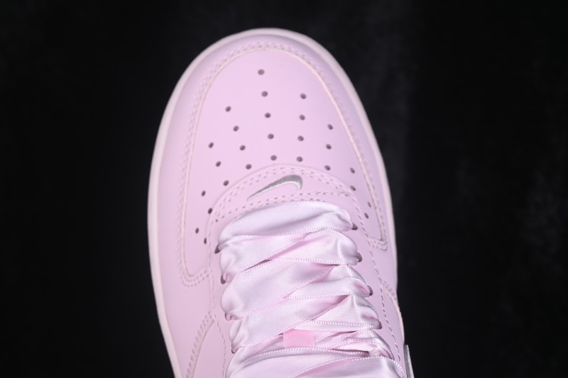 Nike Air Force 1 '07 Low Casual Skateboarding Shoes with Full-Length Air Cushion - IR0871-600