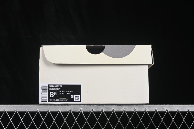 Nike Air Force 1 '07 Low Basketball Shoes with Full-Length Air Cushion - NH0601-603