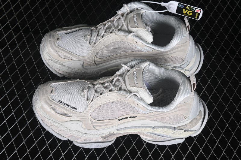 Balenciaga Triple S 2 Gradient Mesh Running Shoes with Chunky Sole - WTRS29191