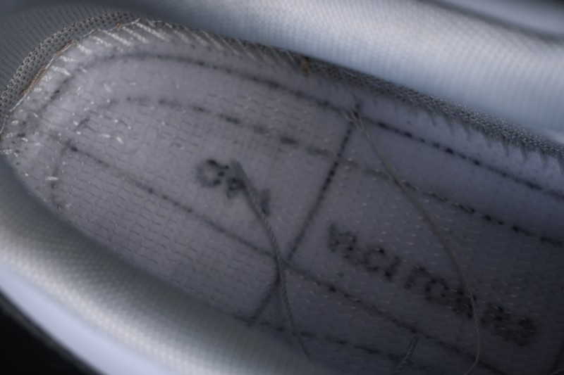 Nike Air Force 1 '07 Low Casual Sneakers with Full-Length Air Cushion - IR0952-002