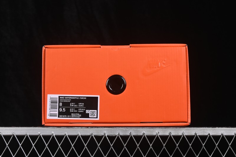 Nike VaporWaffle 3.0 Sneakers with Deconstructed Layered Design and Elevated Sole - DD1875-011