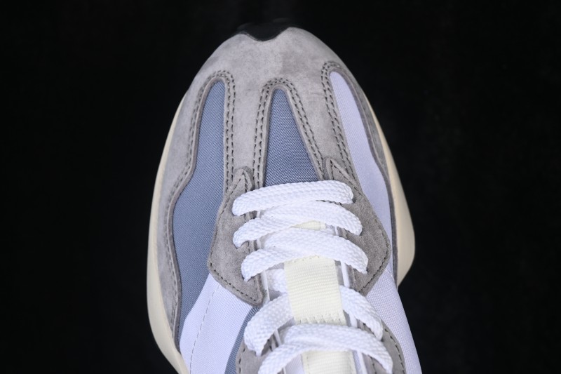 New Balance MS327 Retro Running Shoes with Suede and Mesh Upper - MS327LAB