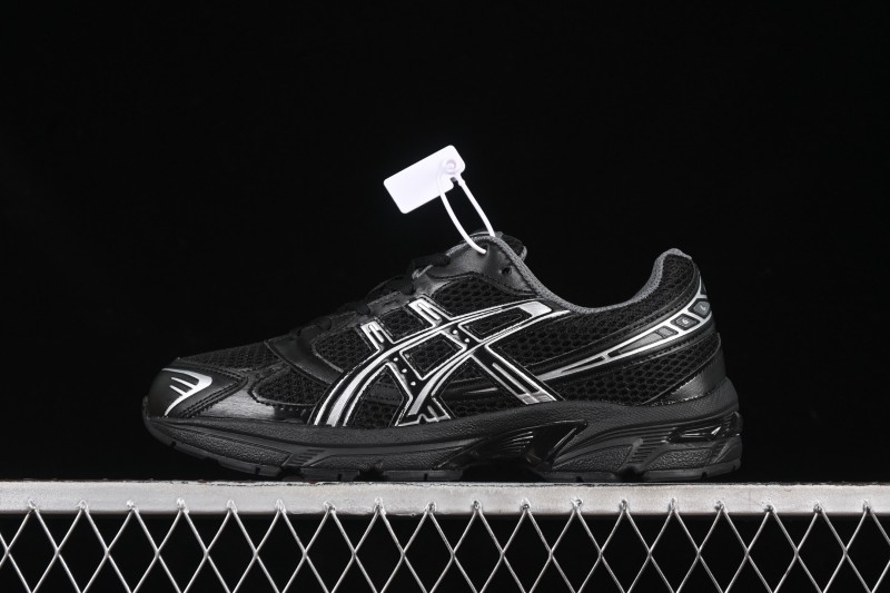 Adidas Air Max Running Shoes with Responsive Cushioning - 1201A906-001