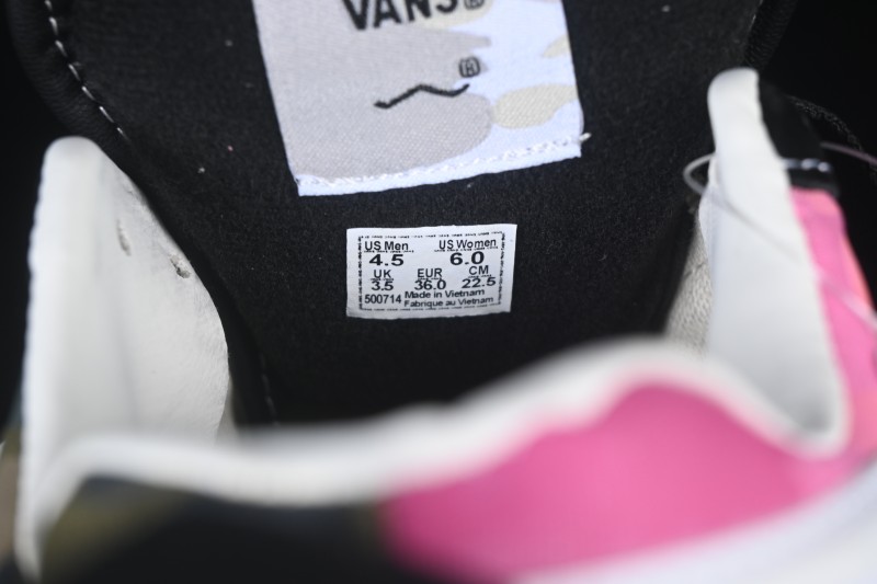 Bape x Vans LX Knu Skool TB Low-Top Skateboarding Shoes with Co-Branded Ape Head Design - VN000Z39W09
