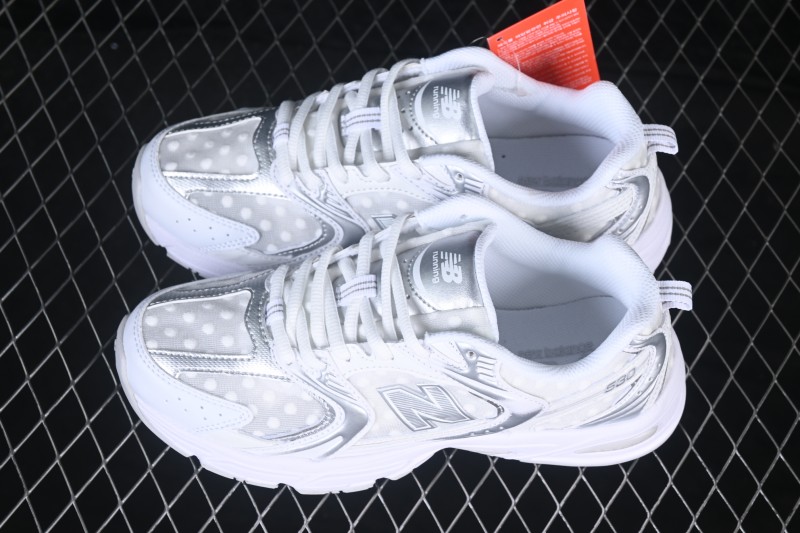 New Balance 530 Series Retro Running Shoes with Classic Cushioning - MR530HFW