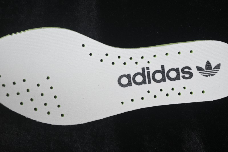 Adidas Originals SL 72 Retro Running Shoes with Classic Design - KK3074