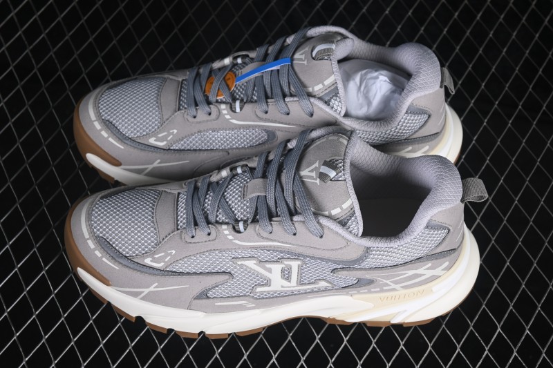 LV Tatic Runner Louis Vuitton Sneakers with Mesh and Tech Fabric - Gray