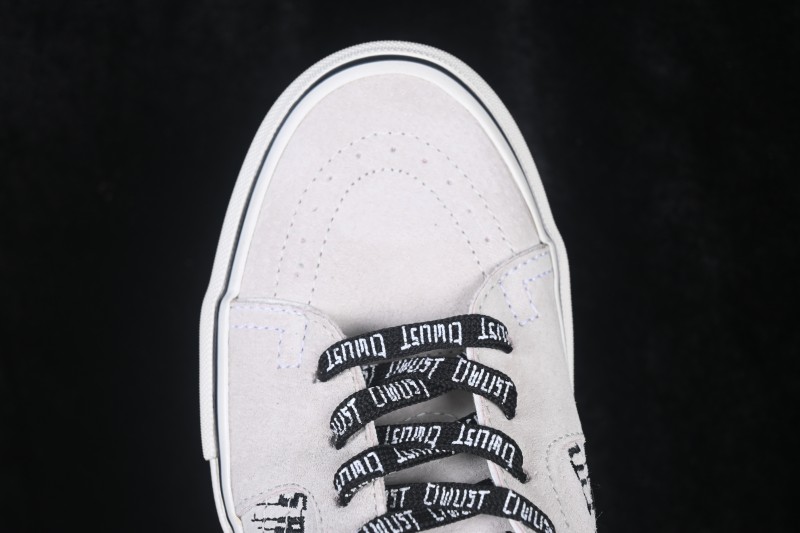 Vans Skate Sk8-Low Retro Skateboarding Shoes with Classic Low-Top Design - VN0A5FCF6FB