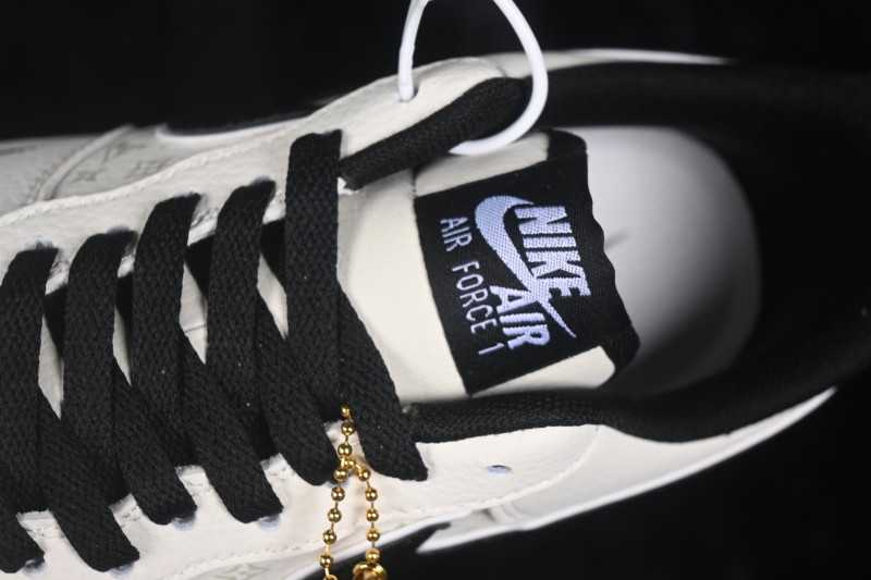 Nike Air Force 1 '07 Low Collaboration Skateboarding Shoes with Full-Length Air Cushion - GS2288-010