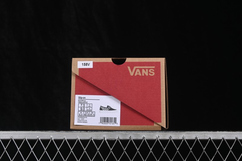 Vans Slip-On Classic Checkerboard Unisex Skate Shoes - VN0A3J9FPZT