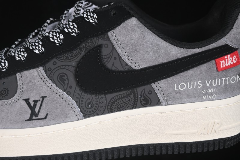 Nike Air Force 1 '07 Low Casual Skateboarding Shoes with Full-Length Air Cushion - RJ1988-002