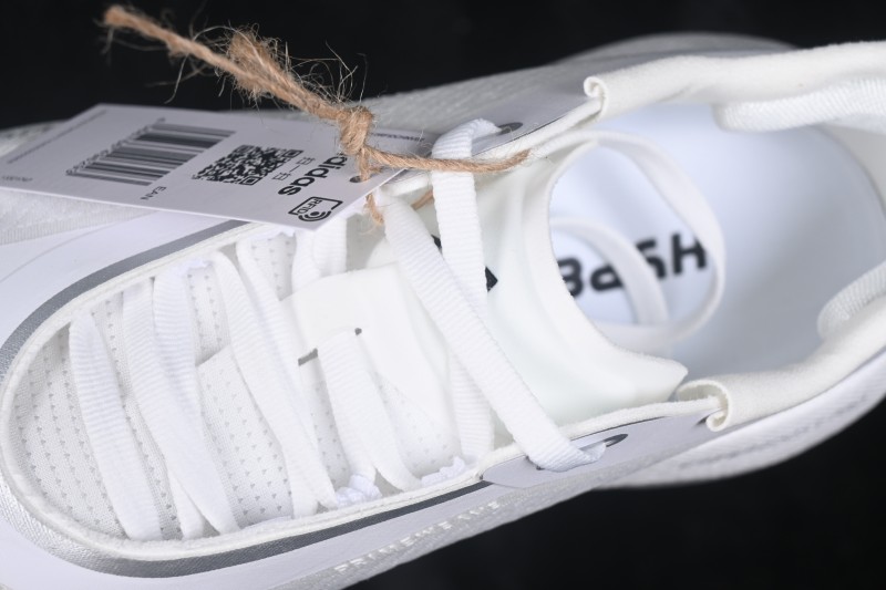 Adidas HyperBoost Edge M Running Shoes with Breathable Boost Midsole - KI1921