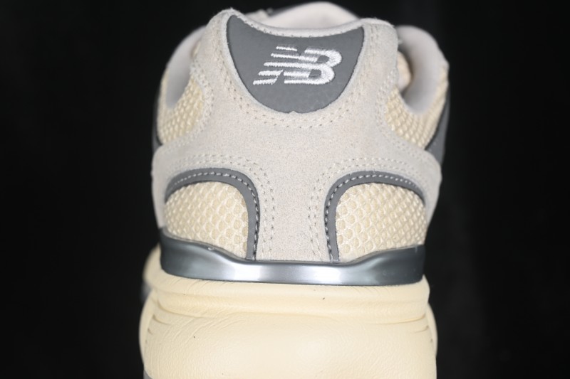 New Balance 603 Series Retro Casual Running Shoes with Breathable Mesh Upper - M6031HK