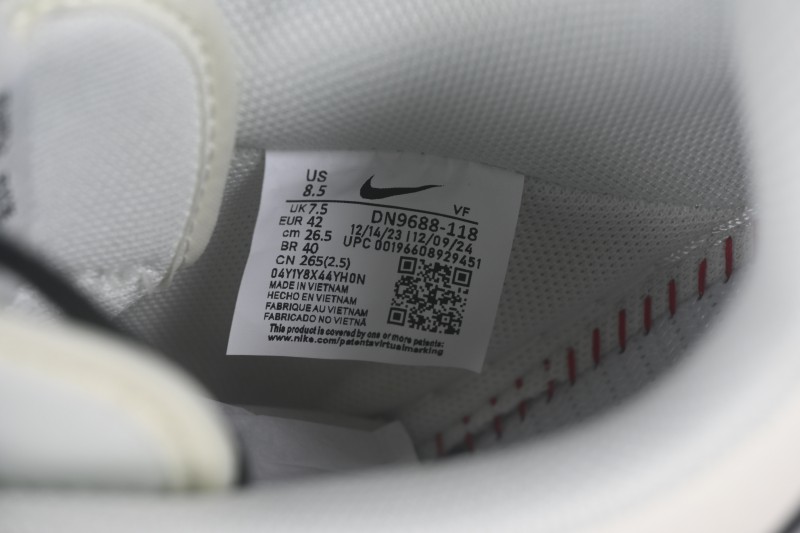 Nike Air Force 1 '07 Low Basketball Shoes with Full-Length Air Cushion - DN9688-118