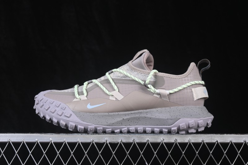 Nike ACG Mountain Fly Low GTX SE Outdoor Hiking Shoes - IB7328-003