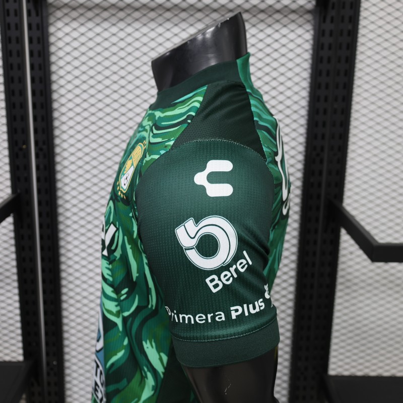 Player Version 26/27 León Home Green Jersey