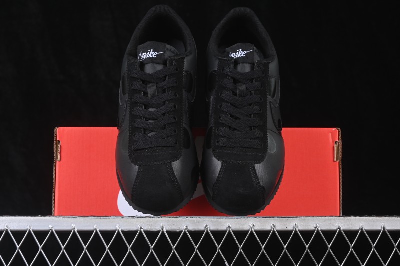 Nike Classic Cortez Leather Retro Running Shoes - IR1332-002