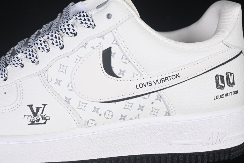 Nike Air Force 1 '07 Low Casual Sneakers with Full-Length Air Cushion - WY0655-125