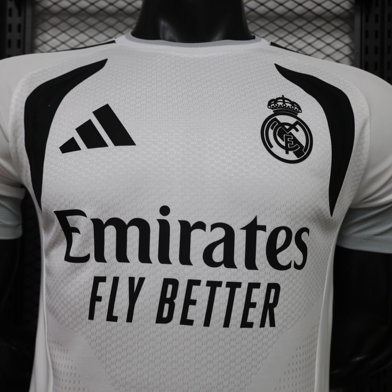 Player Version 26/27  Real Madrid CF Home White Jersey