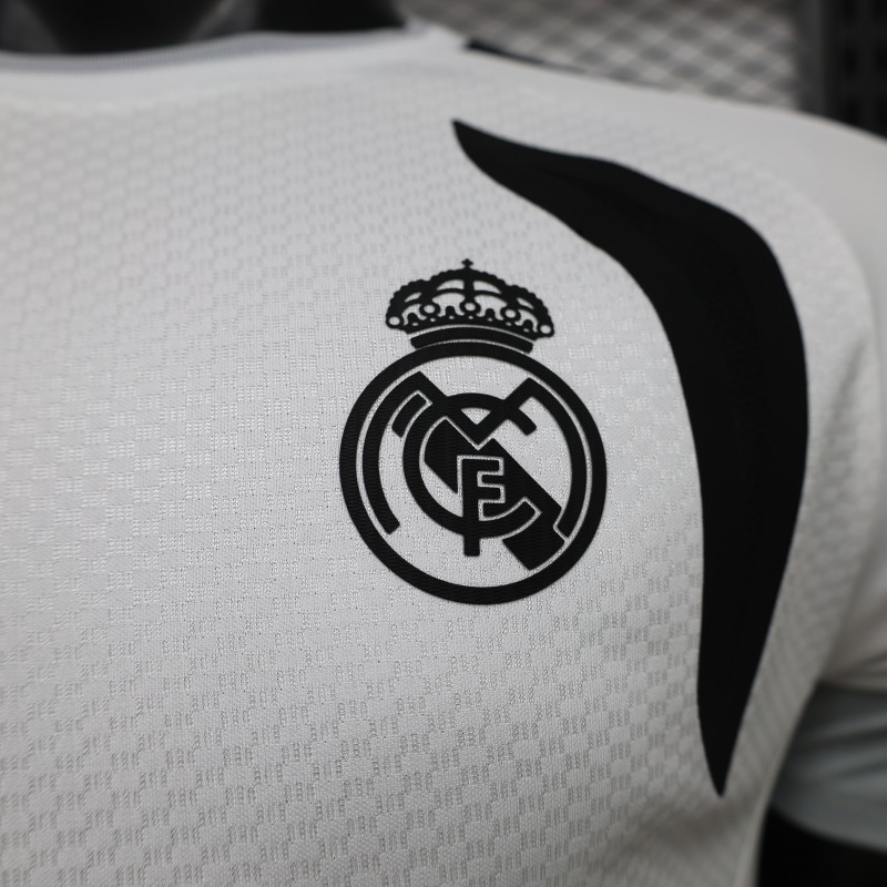 Player Version 26/27  Real Madrid CF Home White Jersey