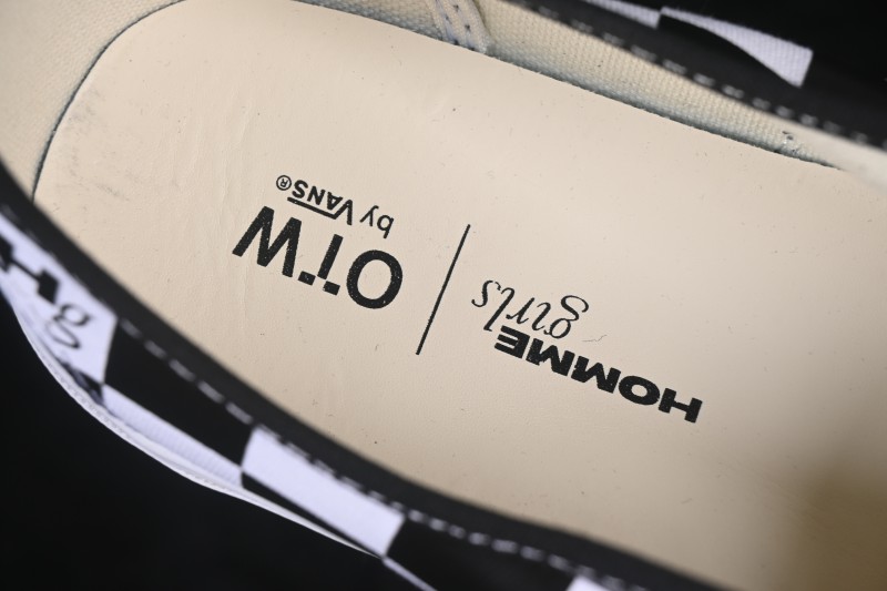 Vans Authentic 44 Low-Top Vulcanized Skate Shoes - VN000EEUDOL