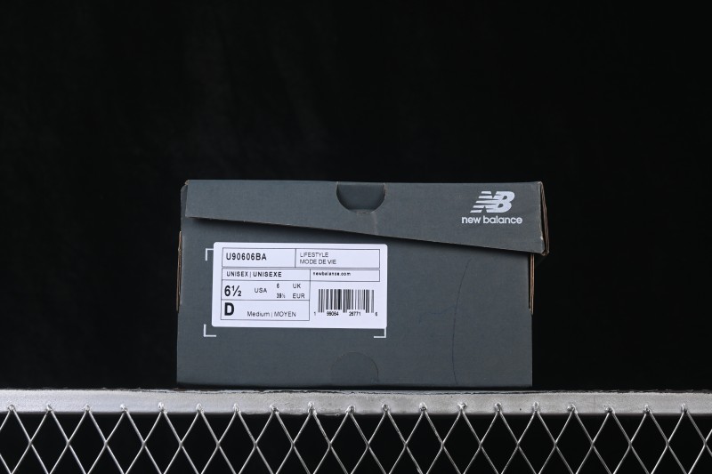 New Balance 9060 Retro Casual Running Shoes - U90606BA