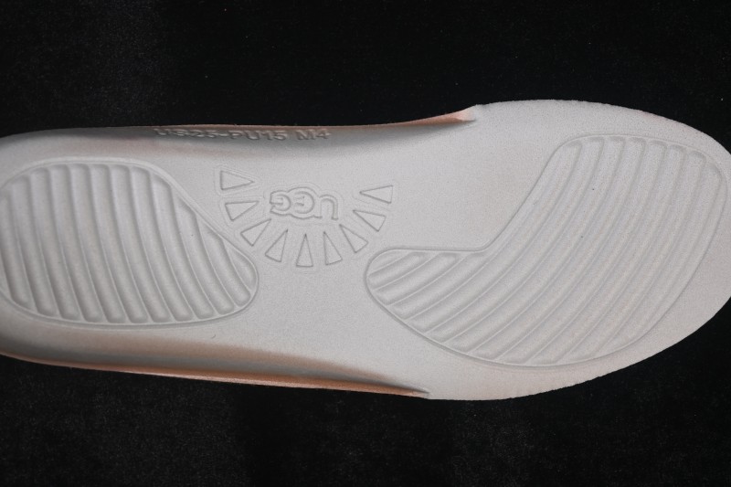 UGG Minimel Low Profile Sneaker Leather Sheepskin Lining Comfortable Casual Shoes - 1175301 DNSS